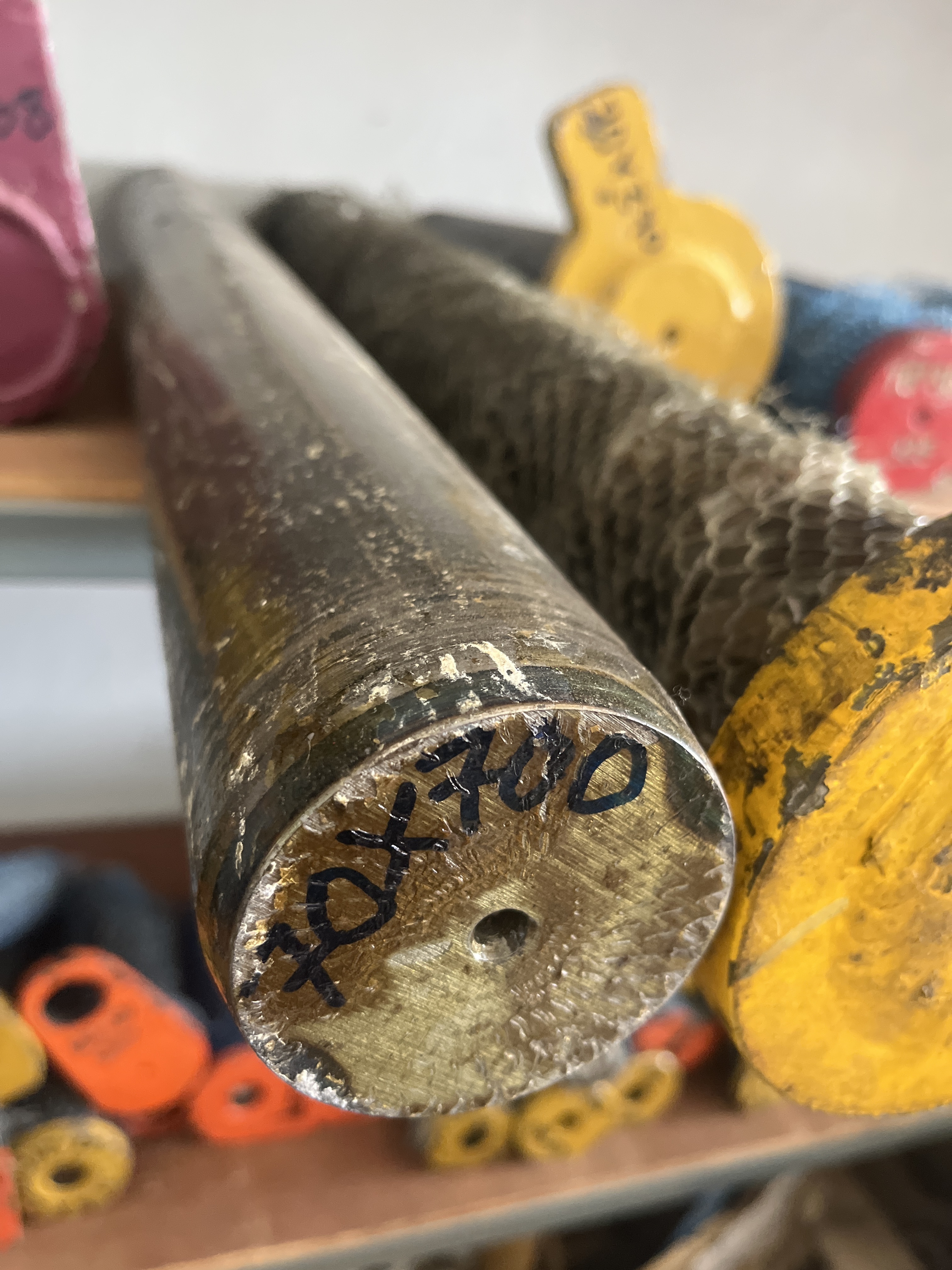 70-700